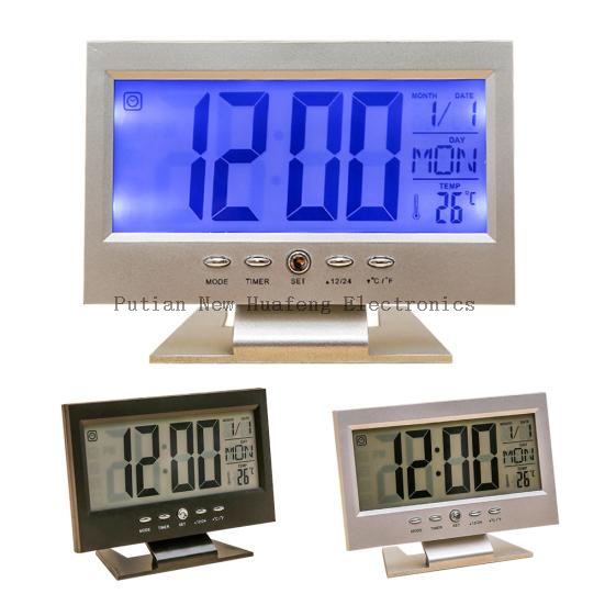 Reloj digital LCD Reloj despertador con calendario perpetuo activado por voz con visualización de hora/fecha/semana/temperatura