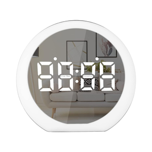 Decoración del hogar Espejo electrónico digital Decoración Despertadores Mesa Mesa Luz de noche Reloj LED con tres grupos de función de alarma