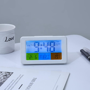 Reloj despertador digital con pantalla LCD colorida Monitor de temperatura Posponer alarma con calendario de reloj inteligente