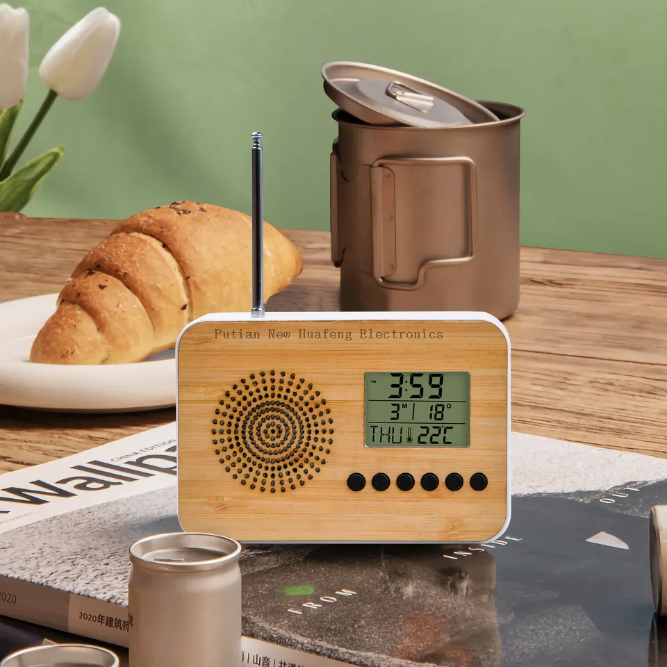 Despertador superior de bambú del reloj LCD de la radio FM de la decoración del hogar del nuevo diseño caliente de la venta